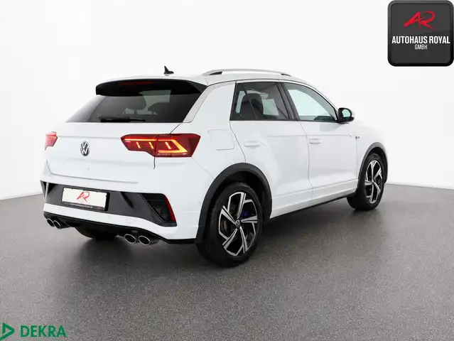 Volkswagen T-Roc view 5