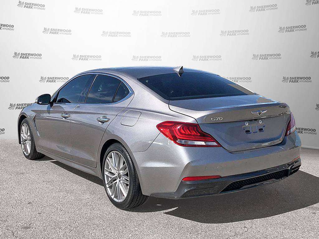 2021 Genesis G70