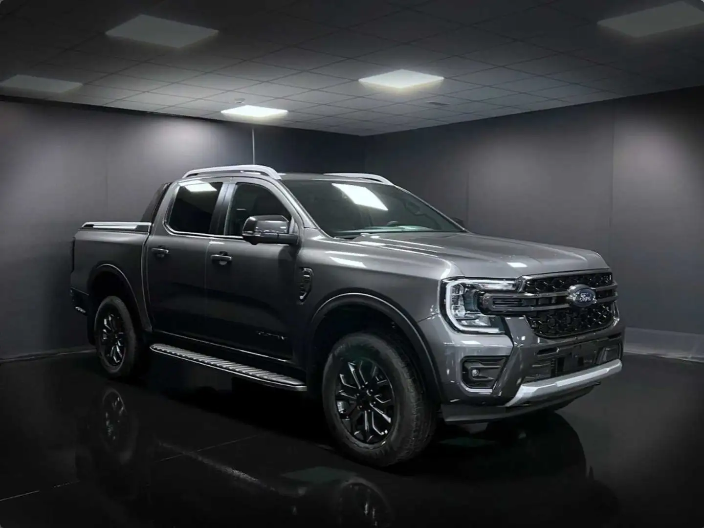 Ford Ranger 2.0 ECOBLUE aut. 205 CV DC Wildtrak 5 posti Grigio - 2