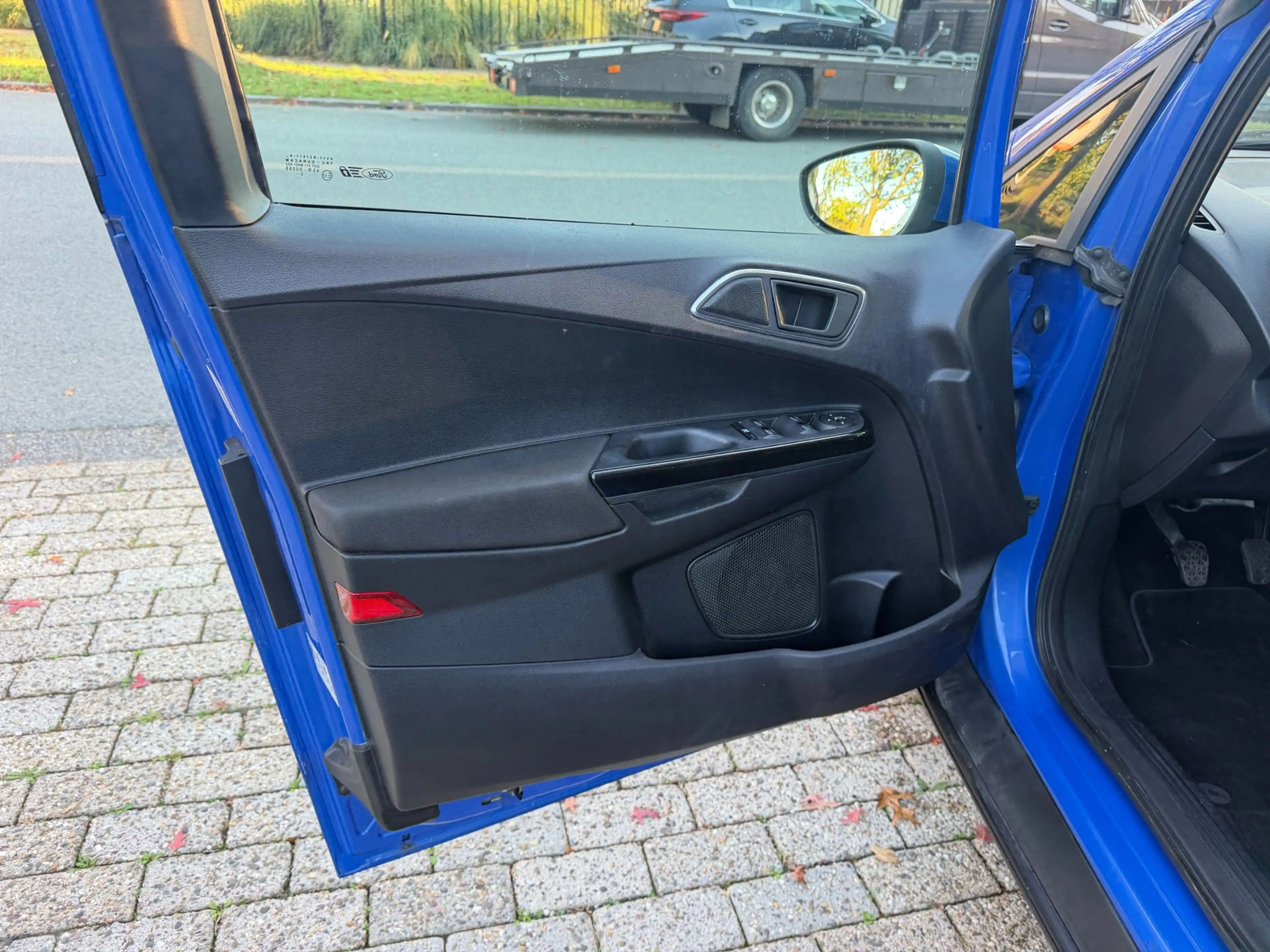 Ford B-Max 1.0 EcoBoost Titanium 125 pk 1e eigenaar, nwe apk — photo 29
