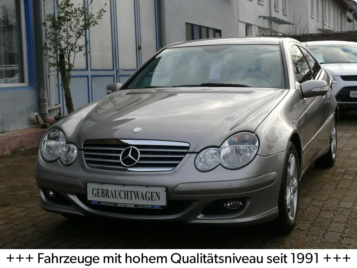 Mercedes-Benz C 180 C -Klasse Sportcoupe C 180 K"TOP GEPFLEGT" srebrna - 1