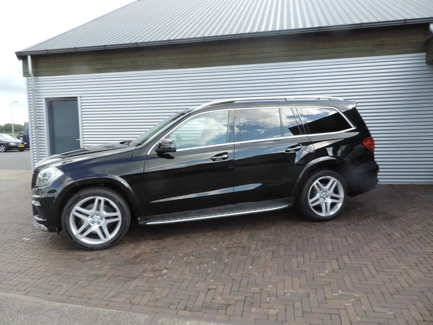 Mercedes-Benz GL 350 BlueTEC 4-Matic 7 PERSOON ZEER LAGE KM 1 EIGE Noir - 2