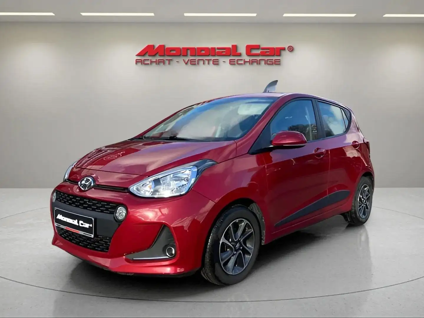 Hyundai i10 i10 1.2i * Apple CarPlay * Navigations * Rouge - 1