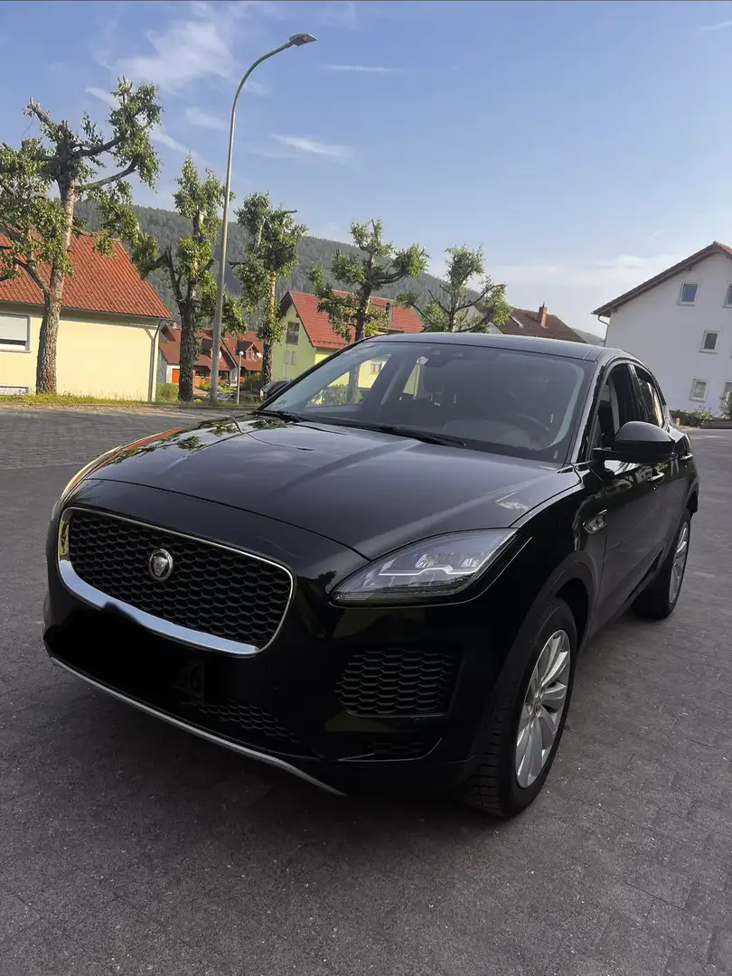 Jaguar E-Pace D180 AWD Aut. SE Schwarz - 2