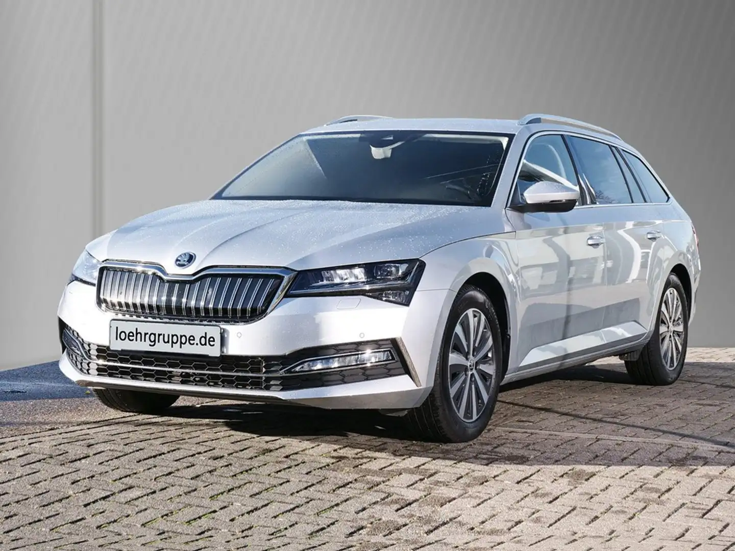 Skoda Superb Combi iV 1.4 Style *MATRIX*STANDHEIZUNG*NAVI* Argent - 2