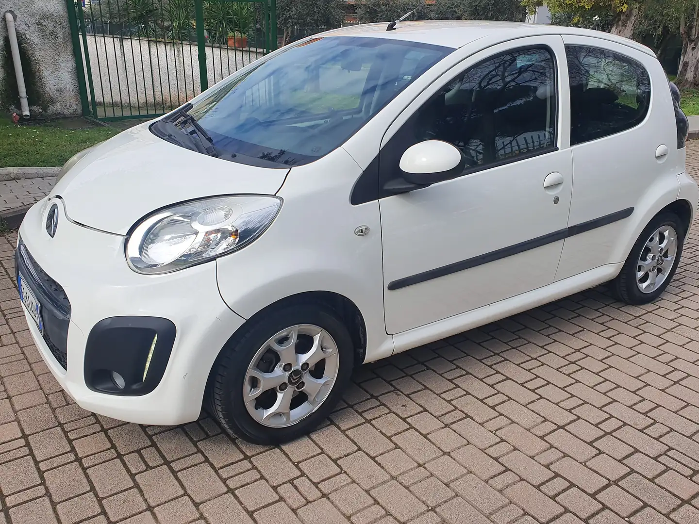 Citroen C1 C1 I 2012 5p 1.0 Exclusive Bianco - 2