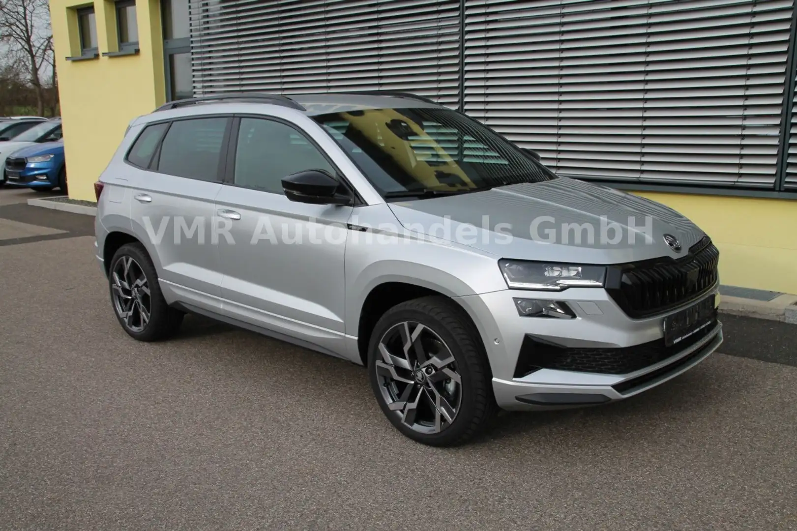 Skoda Karoq Sportline 2.0 TDI DSG 4x4 *5J.Garantie*AHK Argent - 2