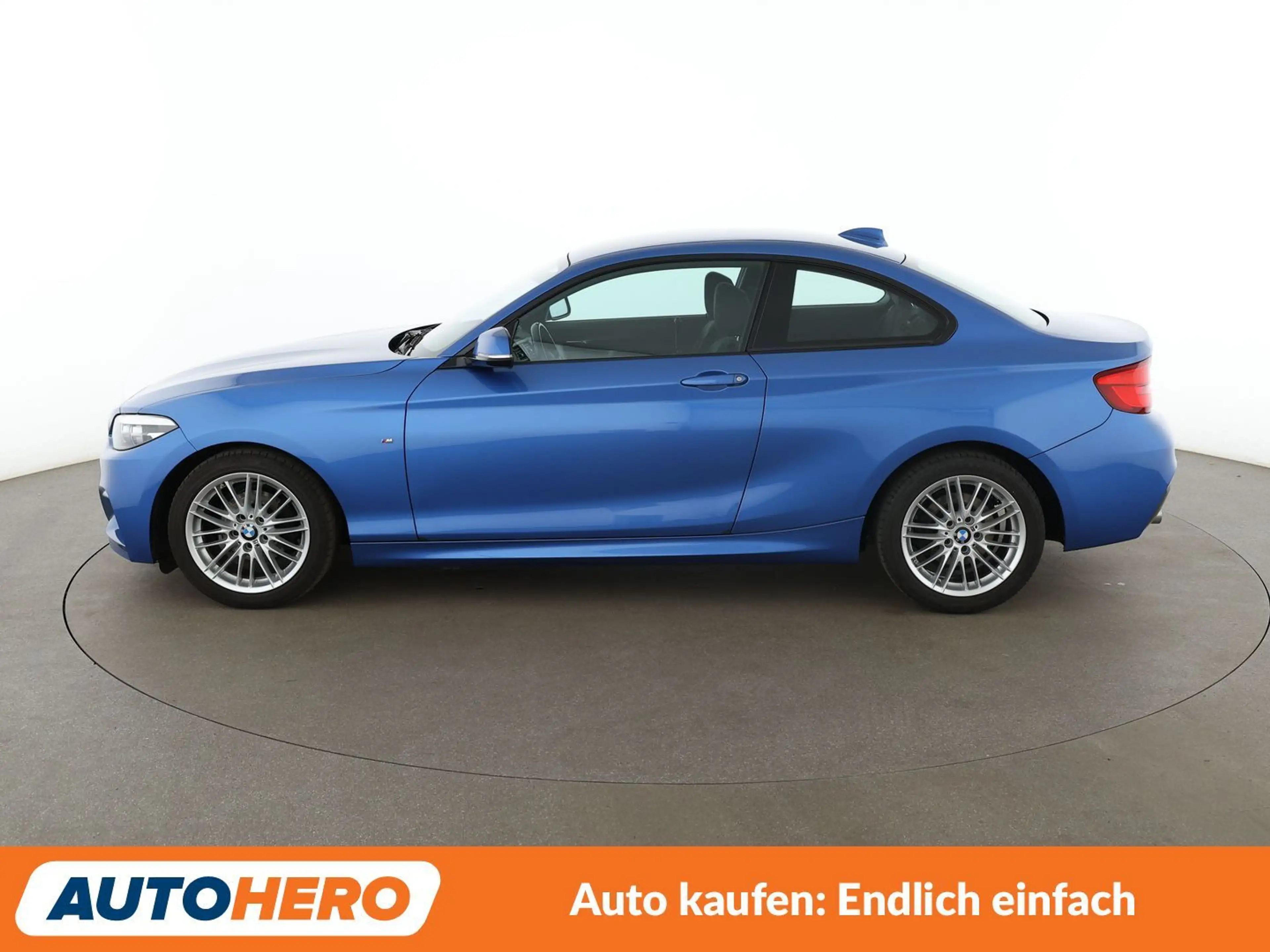 BMW 218 218d M Sport — photo 3