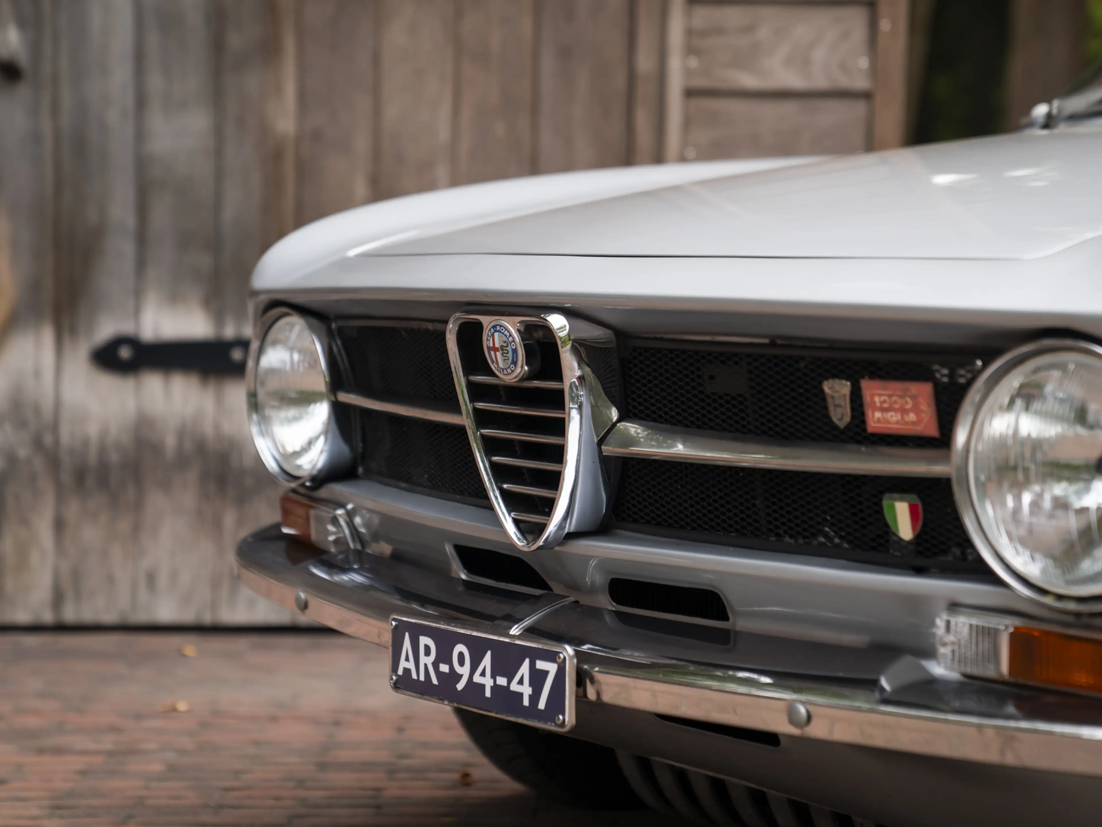 Alfa Romeo GT 1300 Junior — photo 19
