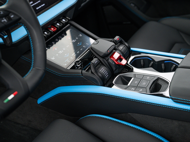 Lamborghini Urus SE MY25 | PPF Matt | Akrapovic — photo 11