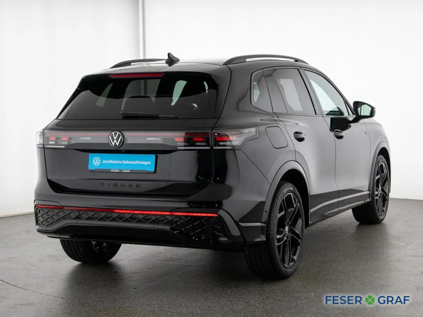 Volkswagen Tiguan 1.5 eTSI R-Line BlackStyle DSG IQ-Light Noir - 2