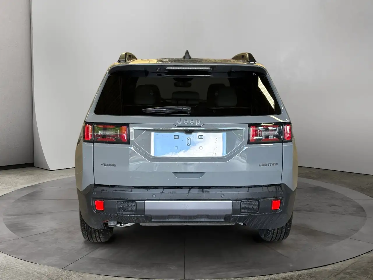 Jeep Cherokee photo Jeep Cherokee