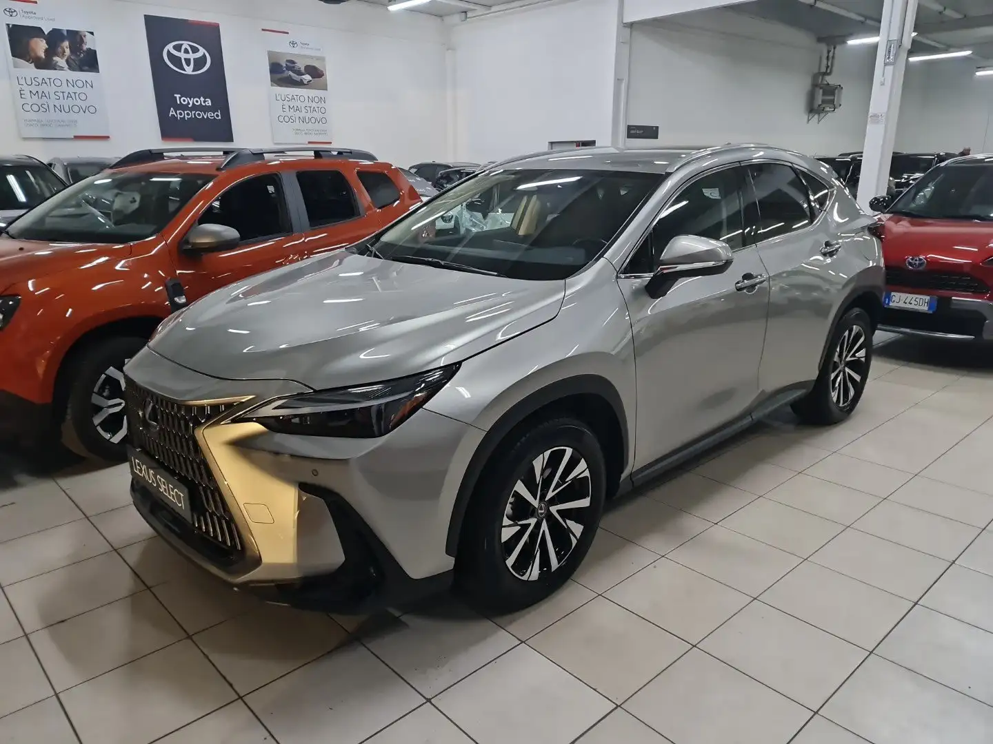 Lexus NX 350h NX Hybrid 4WD Premium - 1