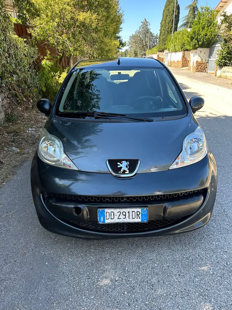 Peugeot 107 5p 1.0 12v Plaisir - 2