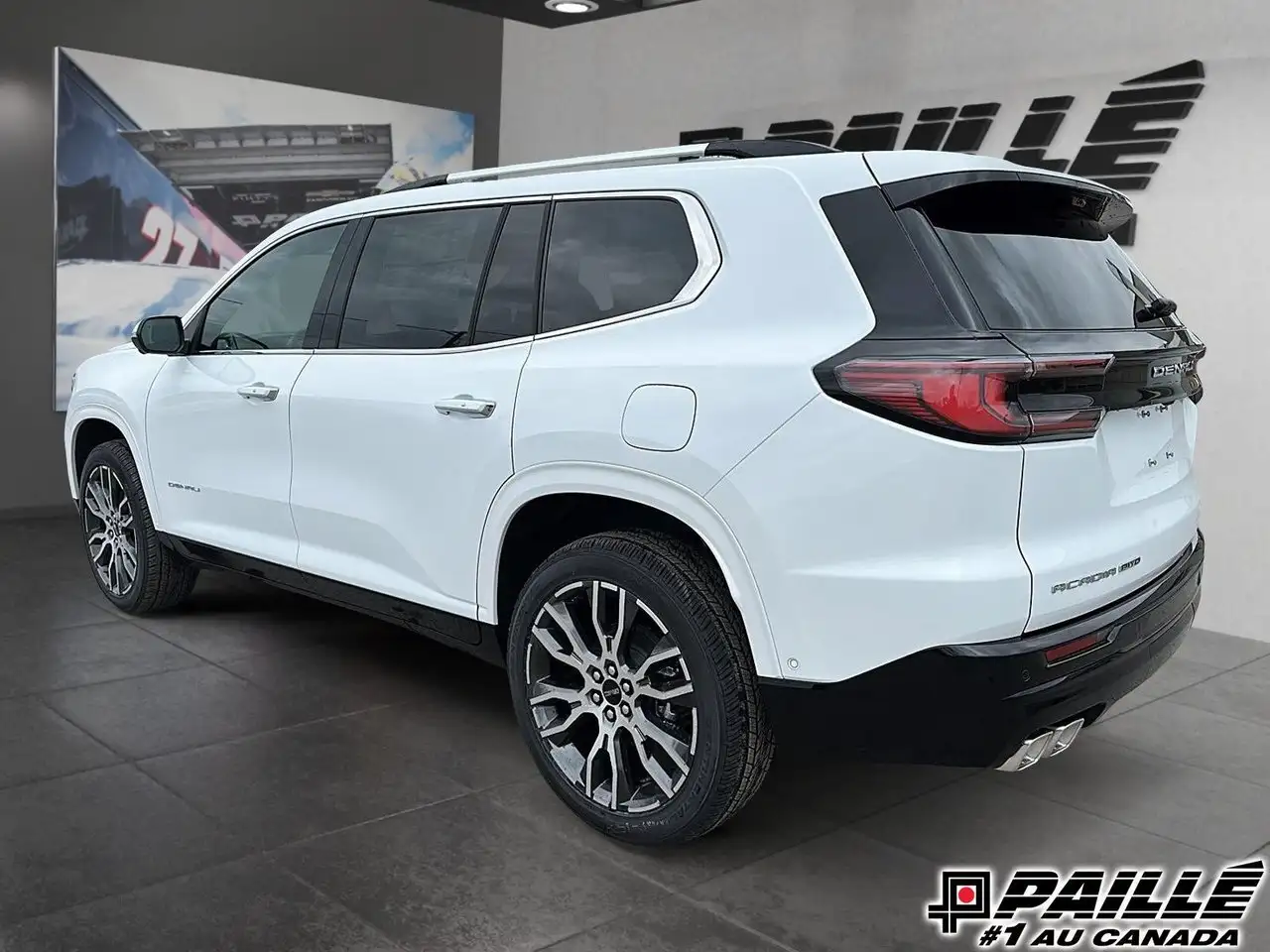 GMC Acadia photo GMC Acadia