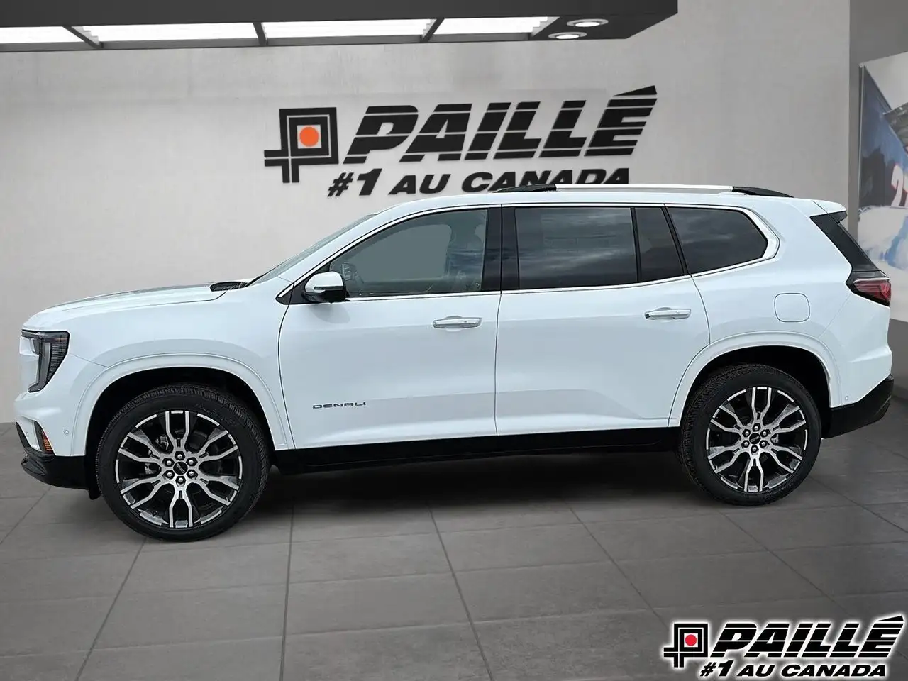 GMC Acadia photo GMC Acadia