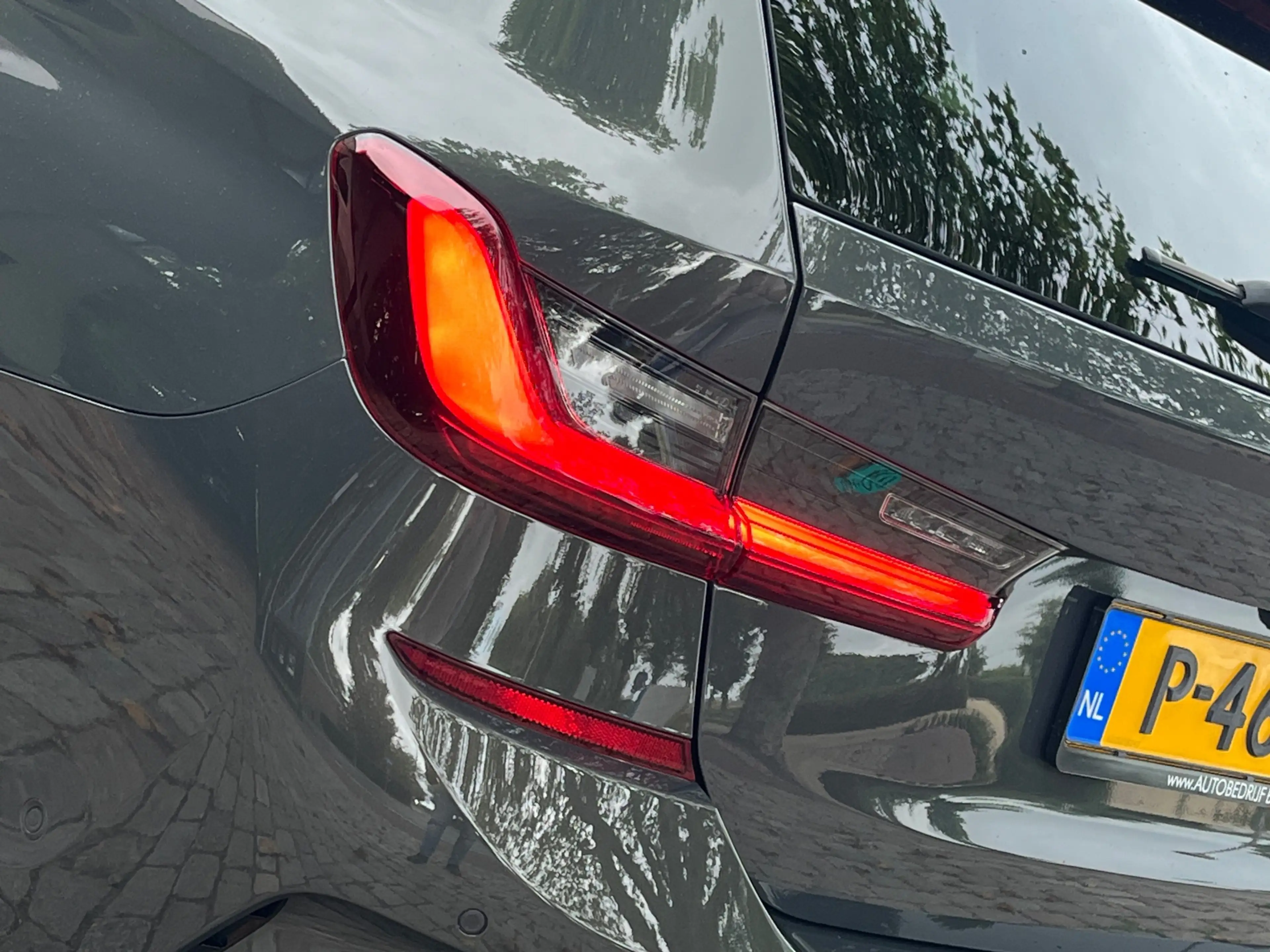 BMW 330 3-serie Touring 330e M-Sport | BMW Individual | Pa — photo 33