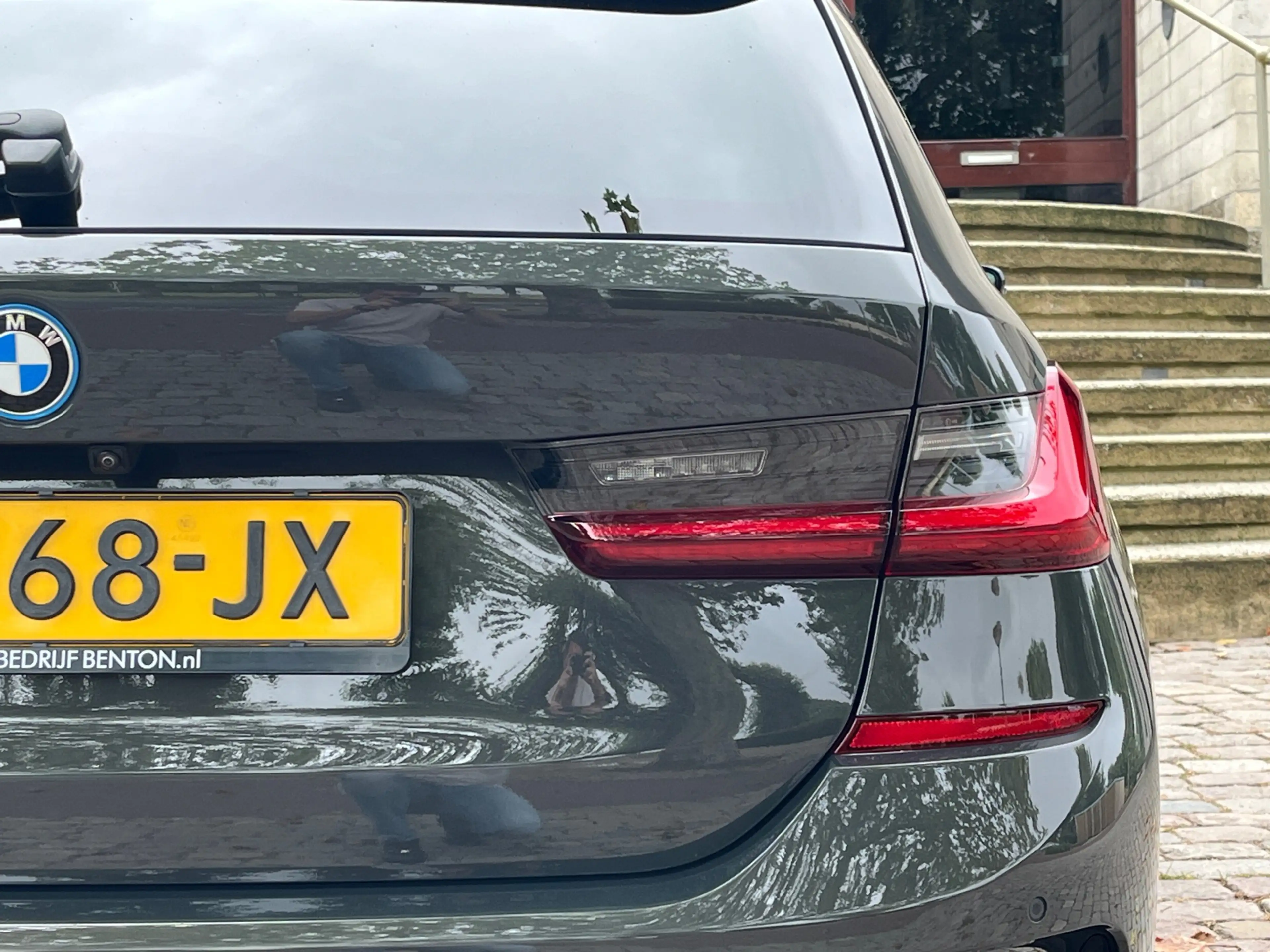 BMW 330 3-serie Touring 330e M-Sport | BMW Individual | Pa — photo 28