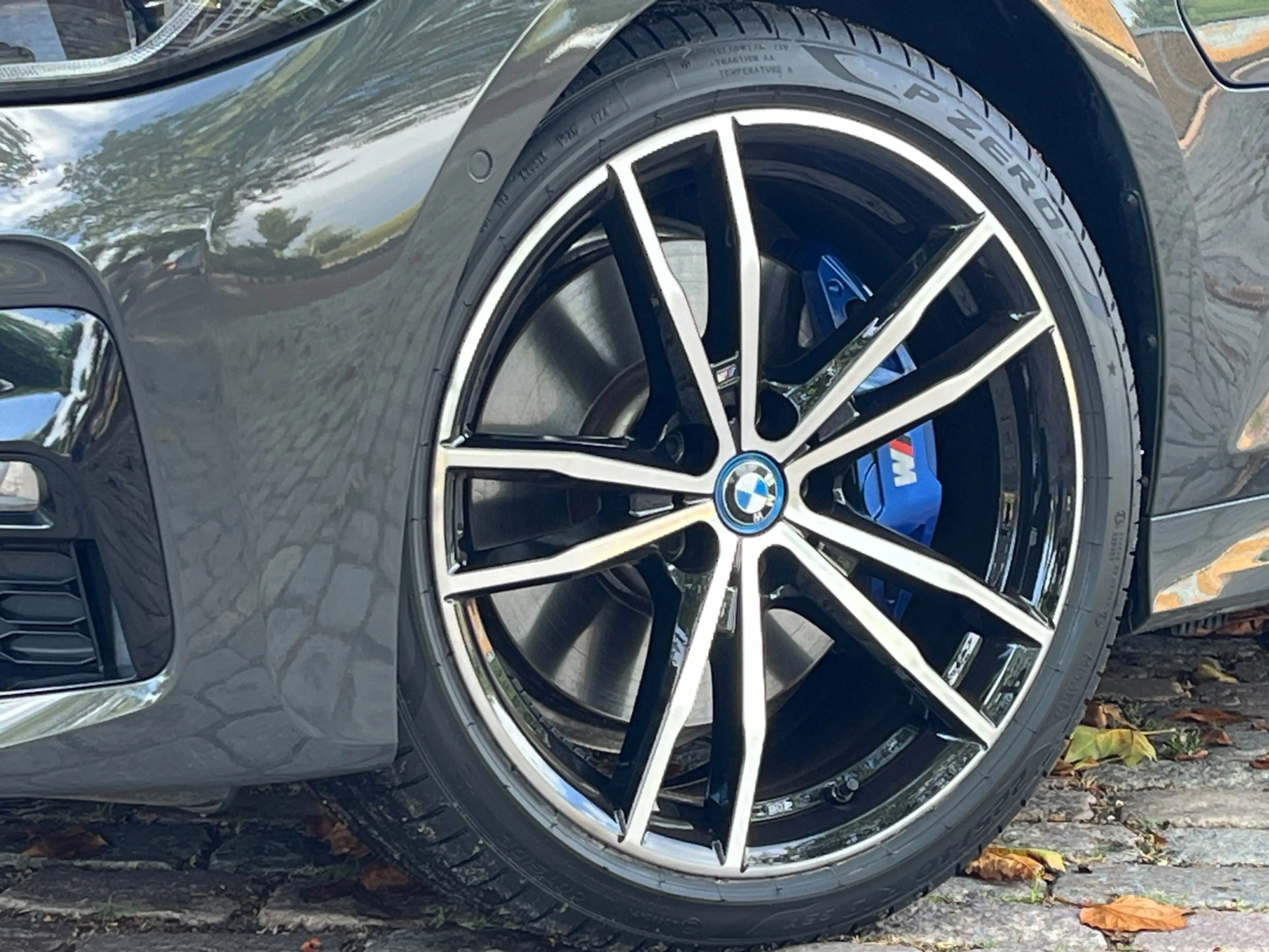 BMW 330 3-serie Touring 330e M-Sport | BMW Individual | Pa — photo 20