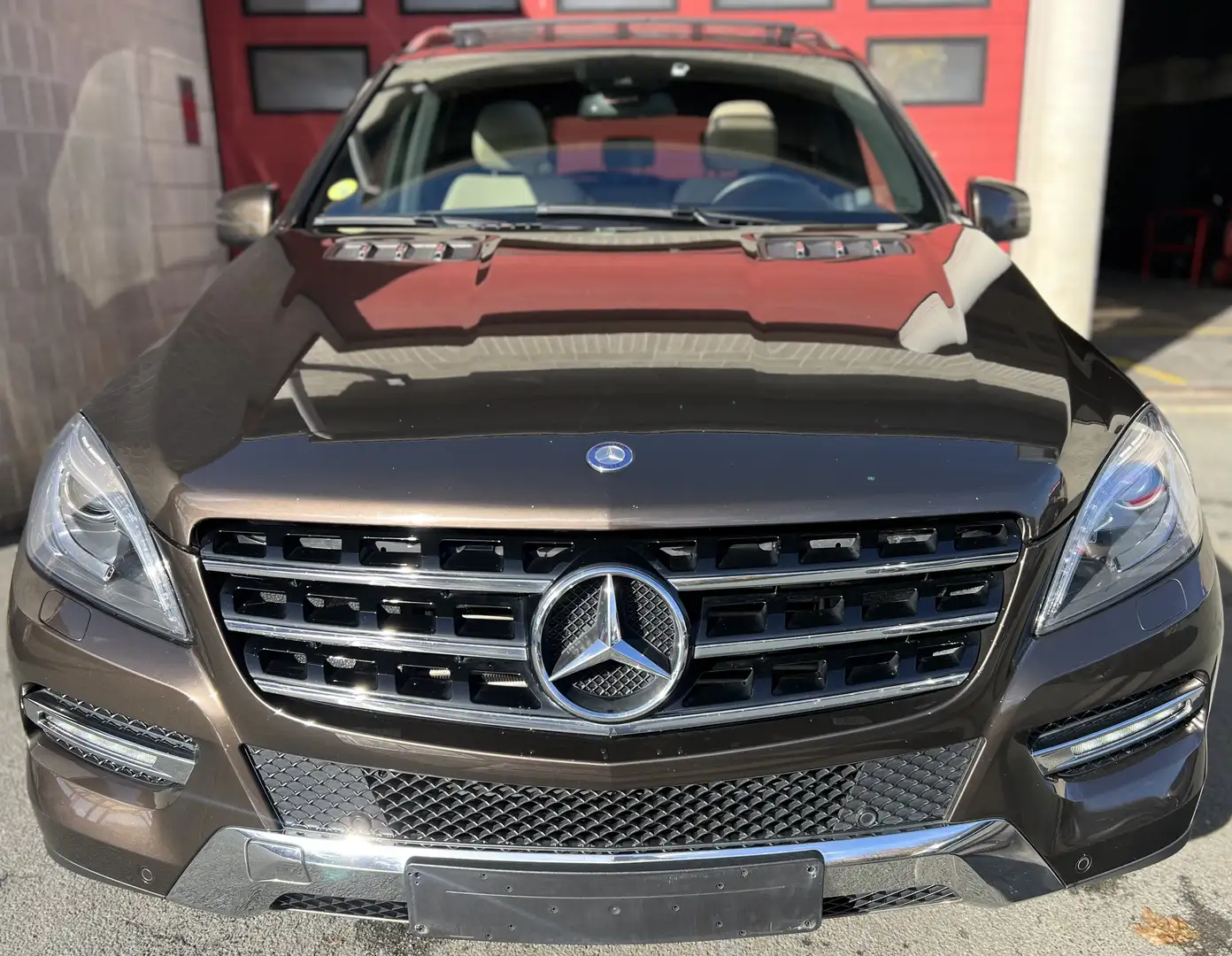Mercedes-Benz ML 250 BlueTEC + EURO 6b + CARNET + CUIR + PANO Bronze - 2