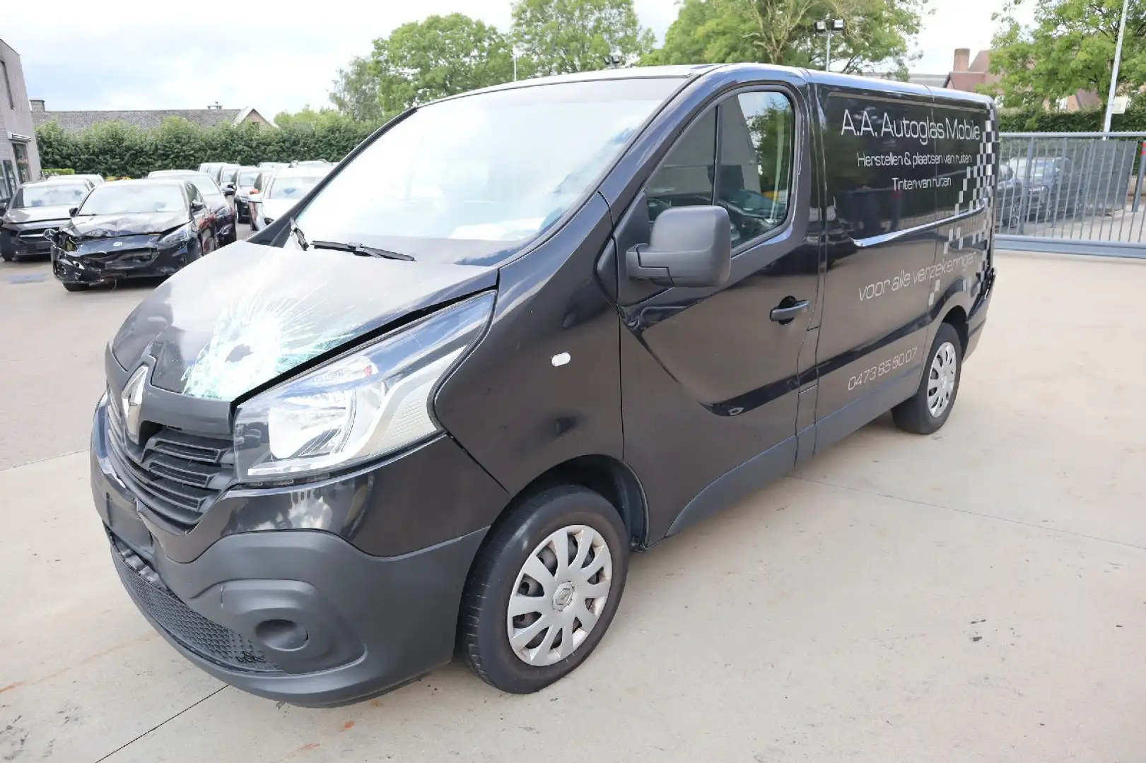 Renault Trafic 1.6 Dci Negro - 1