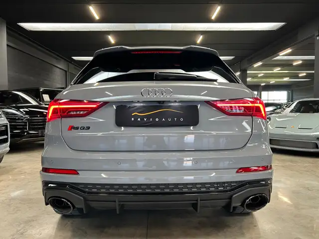 Audi RS Q3 view 8