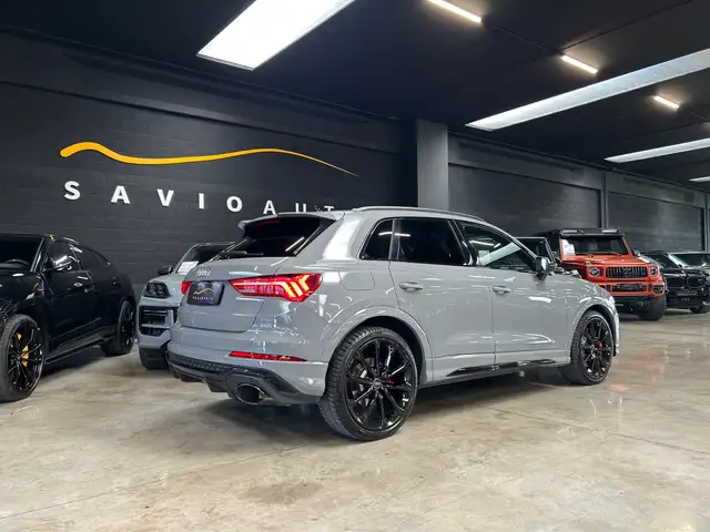 Audi RS Q3 view 6