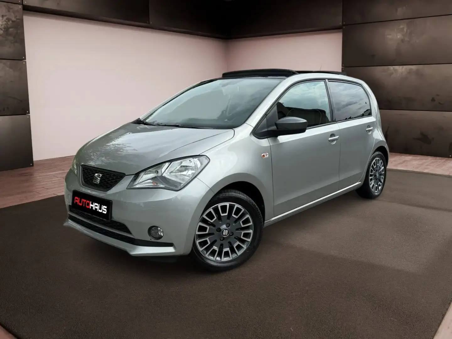 SEAT Mii Chic*Klima*Pano*SHZ*Beats* Silber - 1