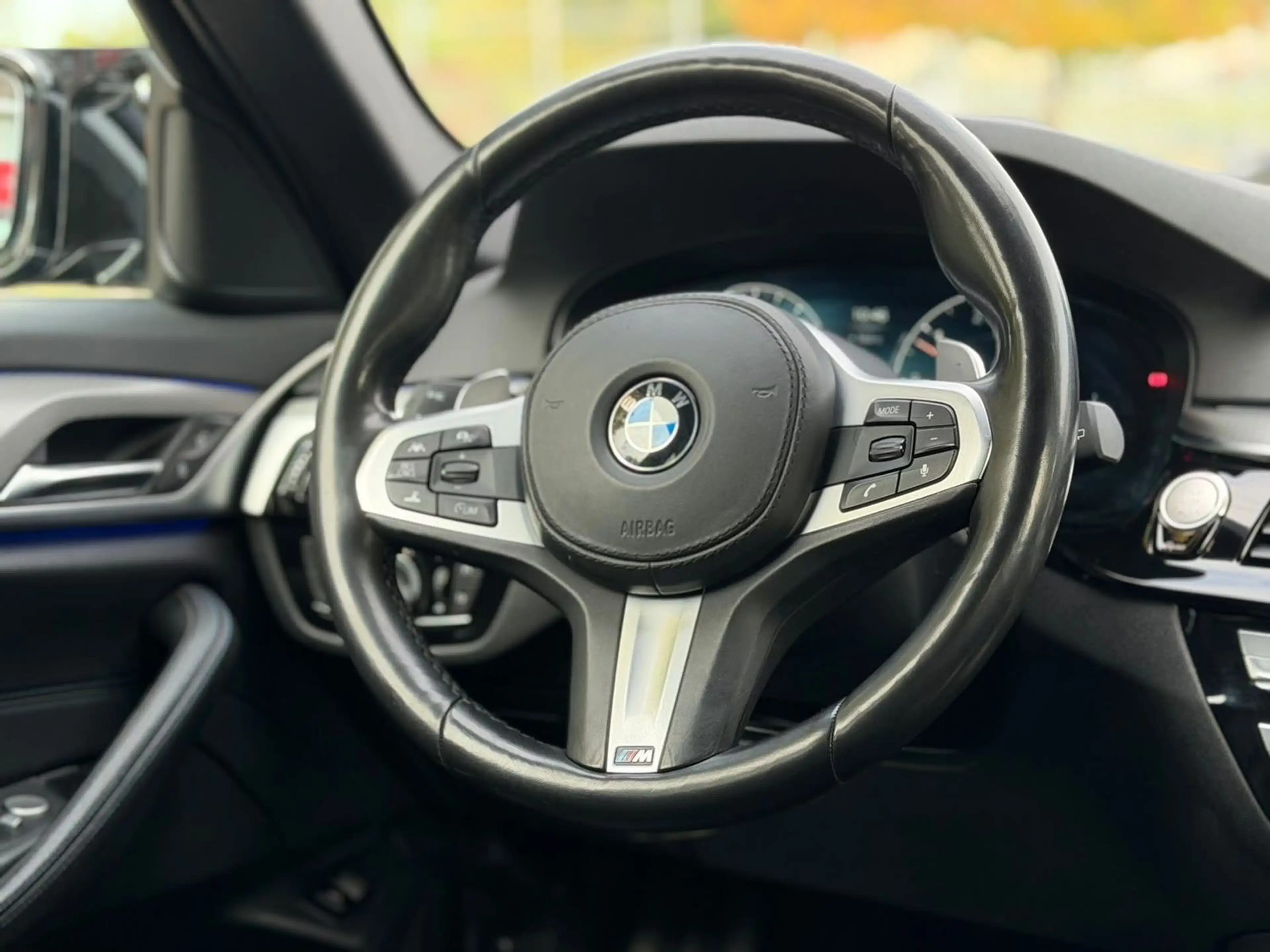 BMW 530 d xDrive M Sport/Navi/Led/Kamera/Digital — photo 15