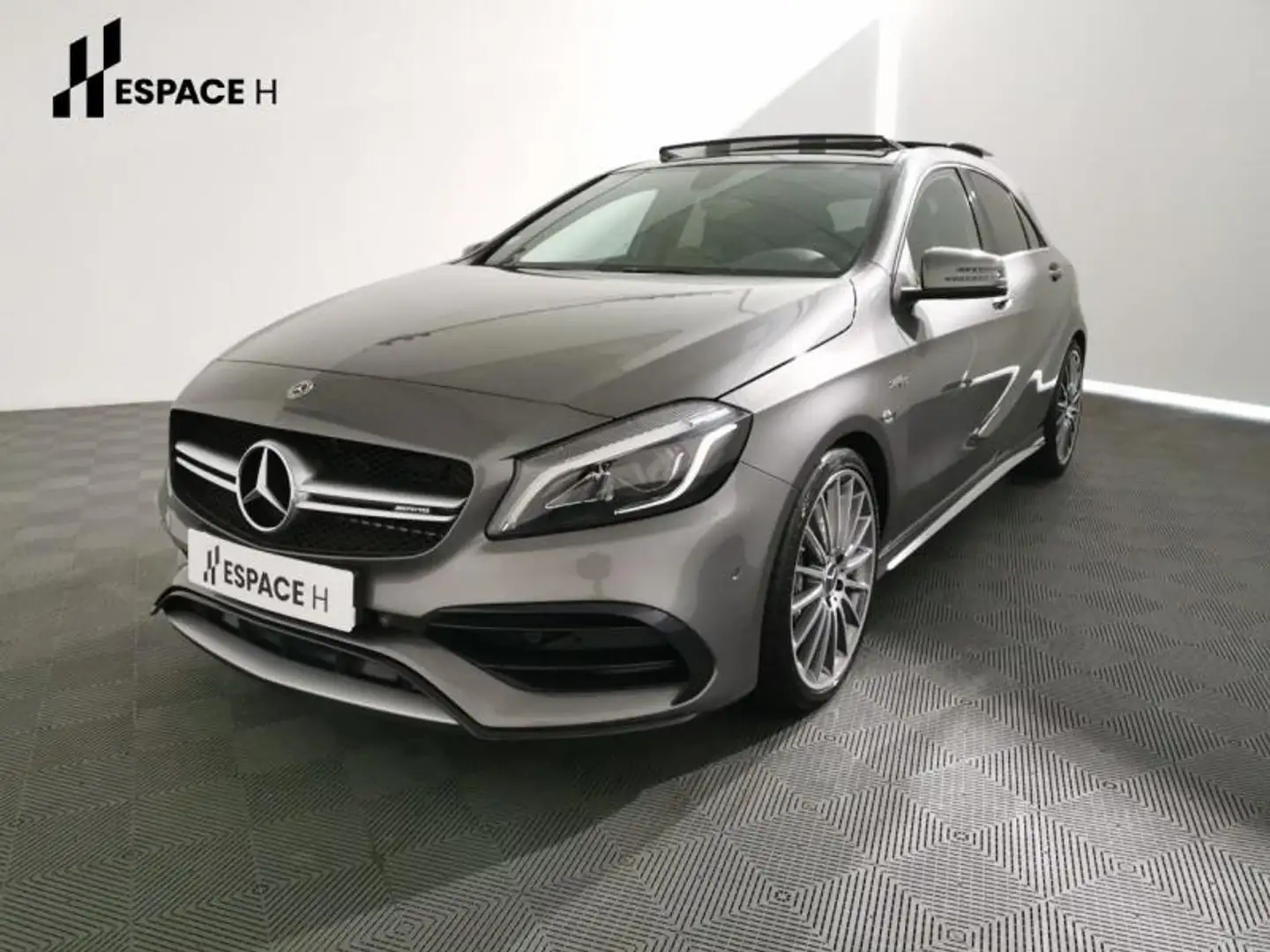 Mercedes-Benz A 45 AMG 45 AMG 4Matic SPEEDSHIFT-DCT Gris - 1