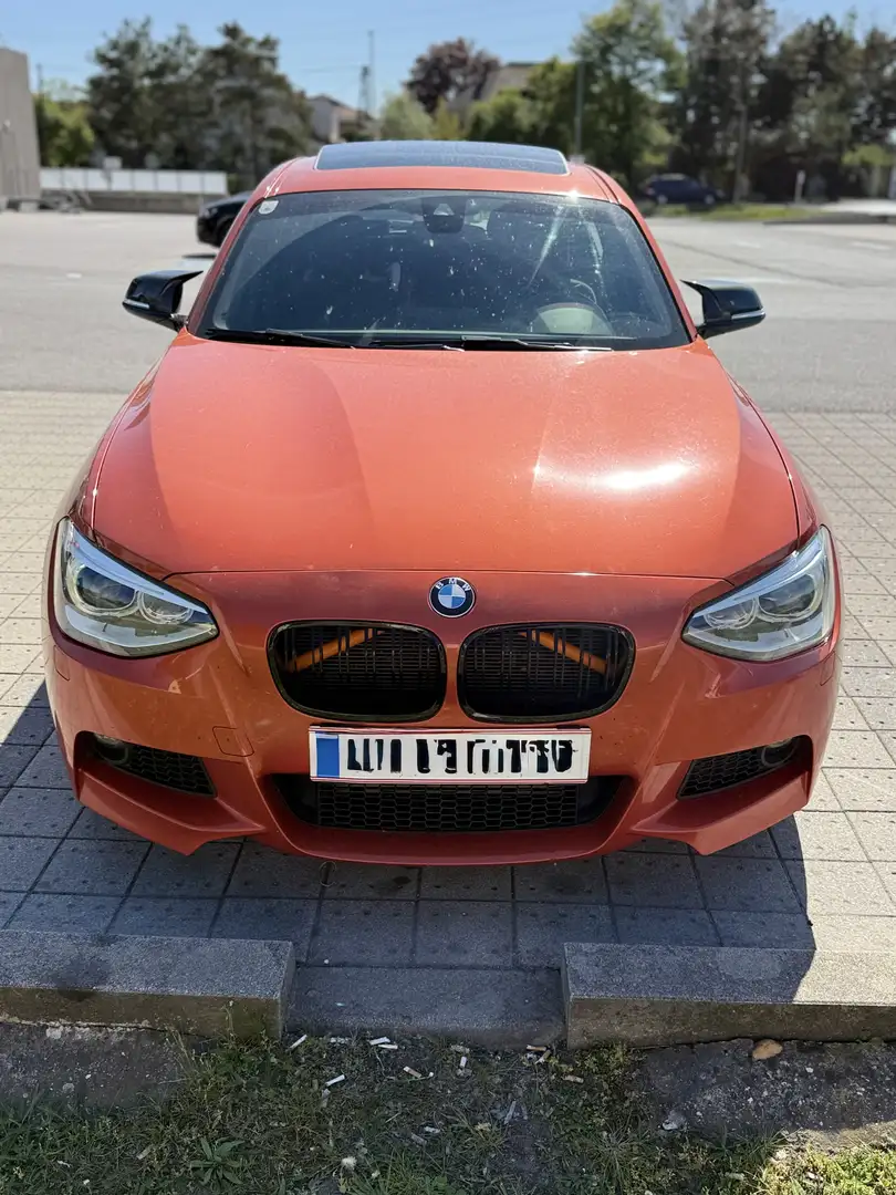 BMW 118 BMW 118d M-Paket | Xenon | Schiebedach | Alcantara Orange - 2
