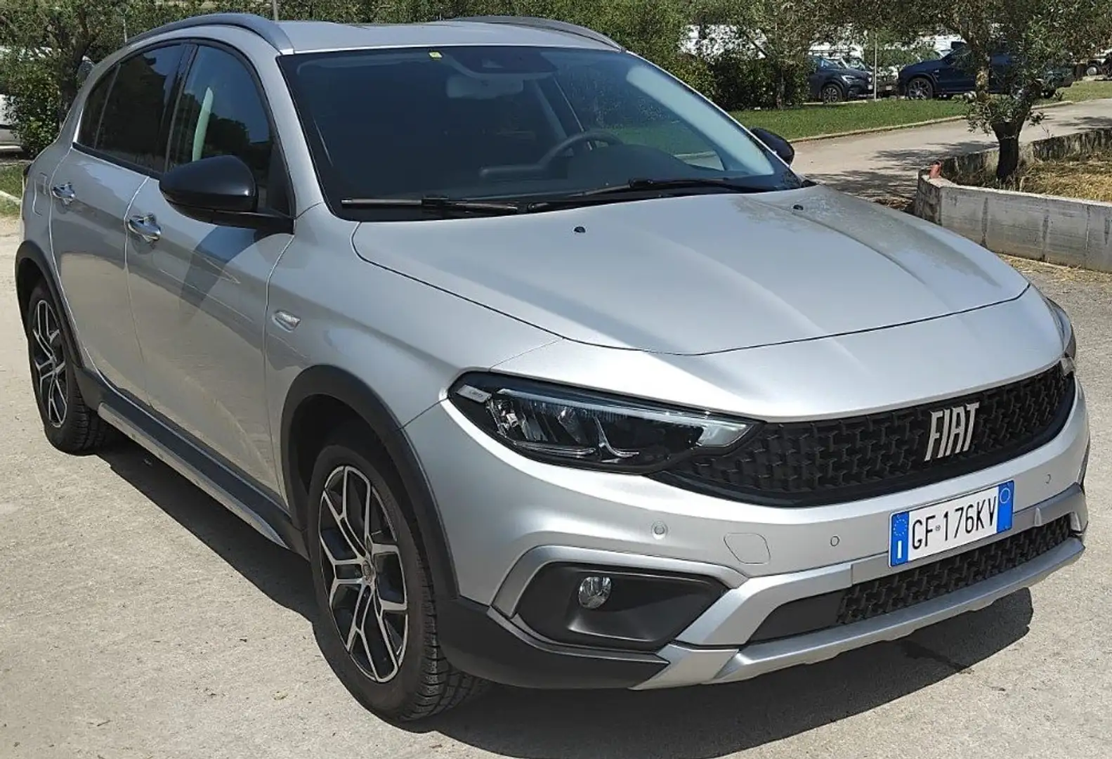Fiat Tipo SW 1.0 100cv CROSS FULL-UNIPRO'-SERVICE Grau - 1