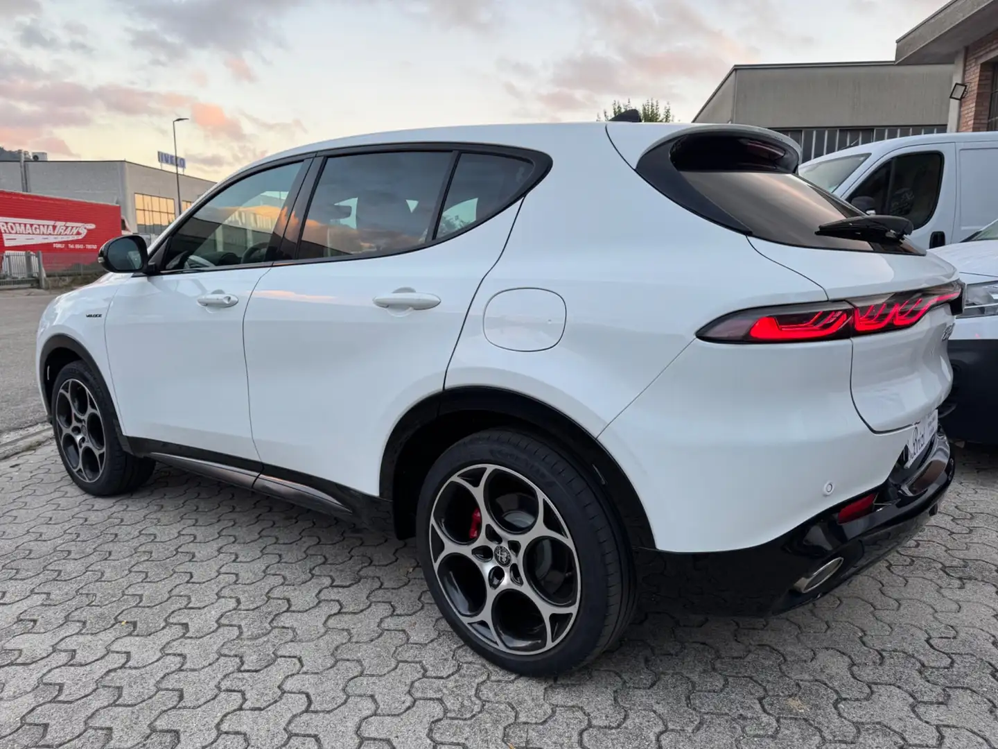 Alfa Romeo Tonale Tonale 1.3 280 CV PHEV AT6 Q4 Veloce Bianco - 2