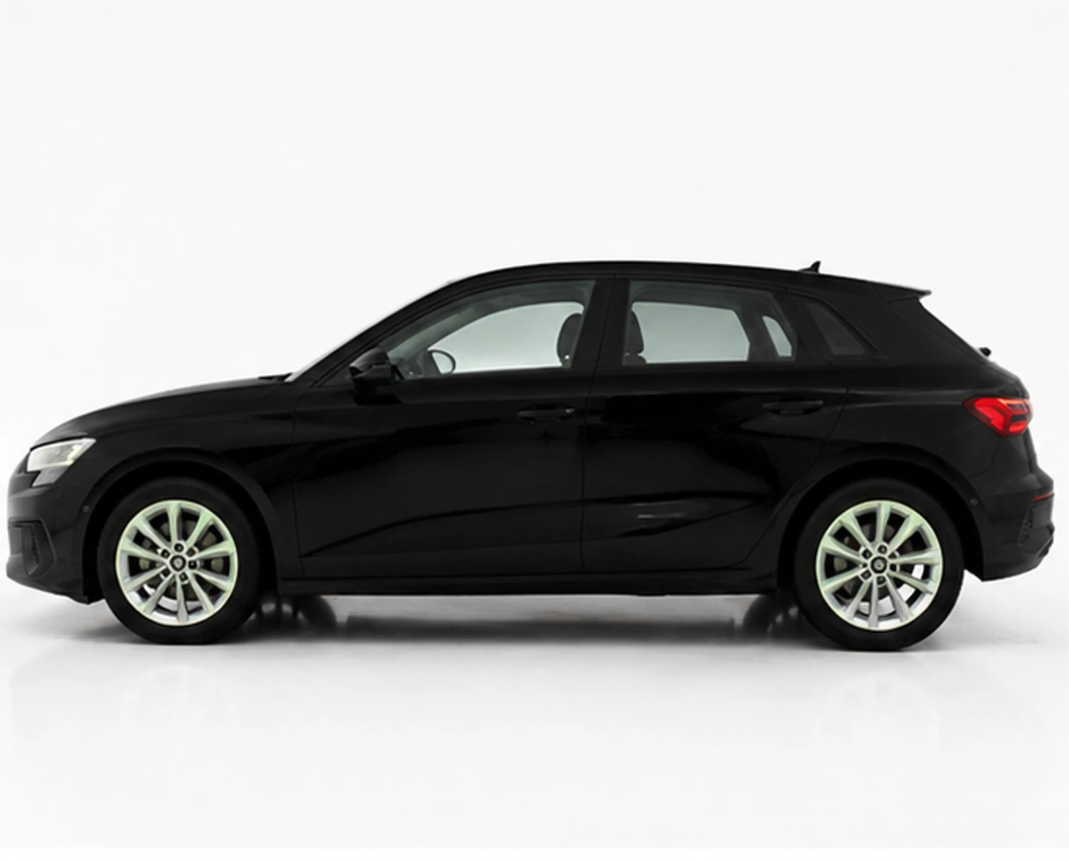 Audi A3 A3 Sportback 30 TFSI  S tronic lederen interieur zetelverwarming — photo 3