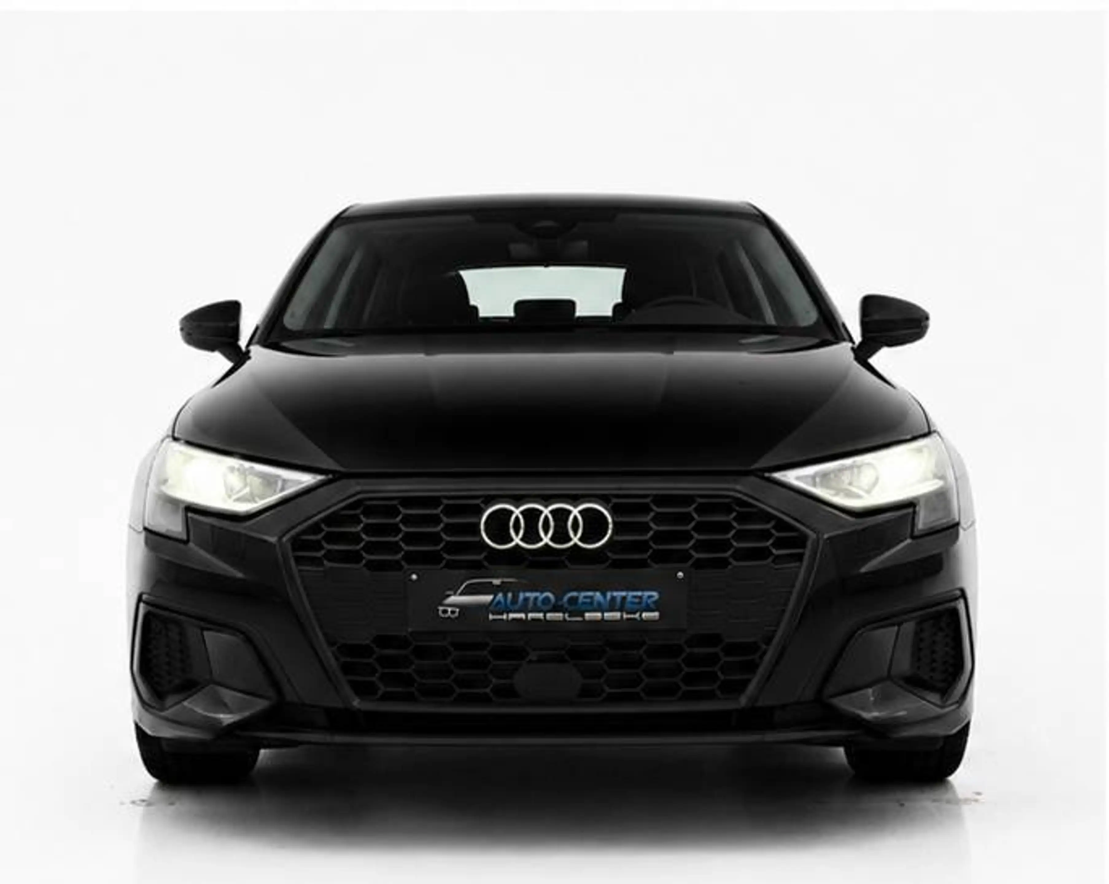 Audi A3 A3 Sportback 30 TFSI  S tronic lederen interieur zetelverwarming — photo 2
