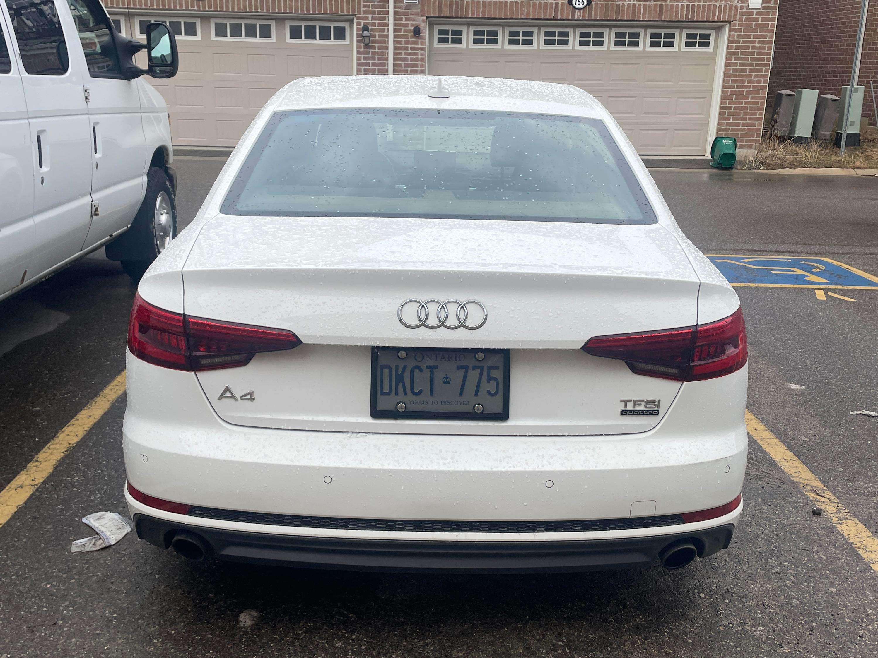 2017 Audi A4 Premium alt 4
