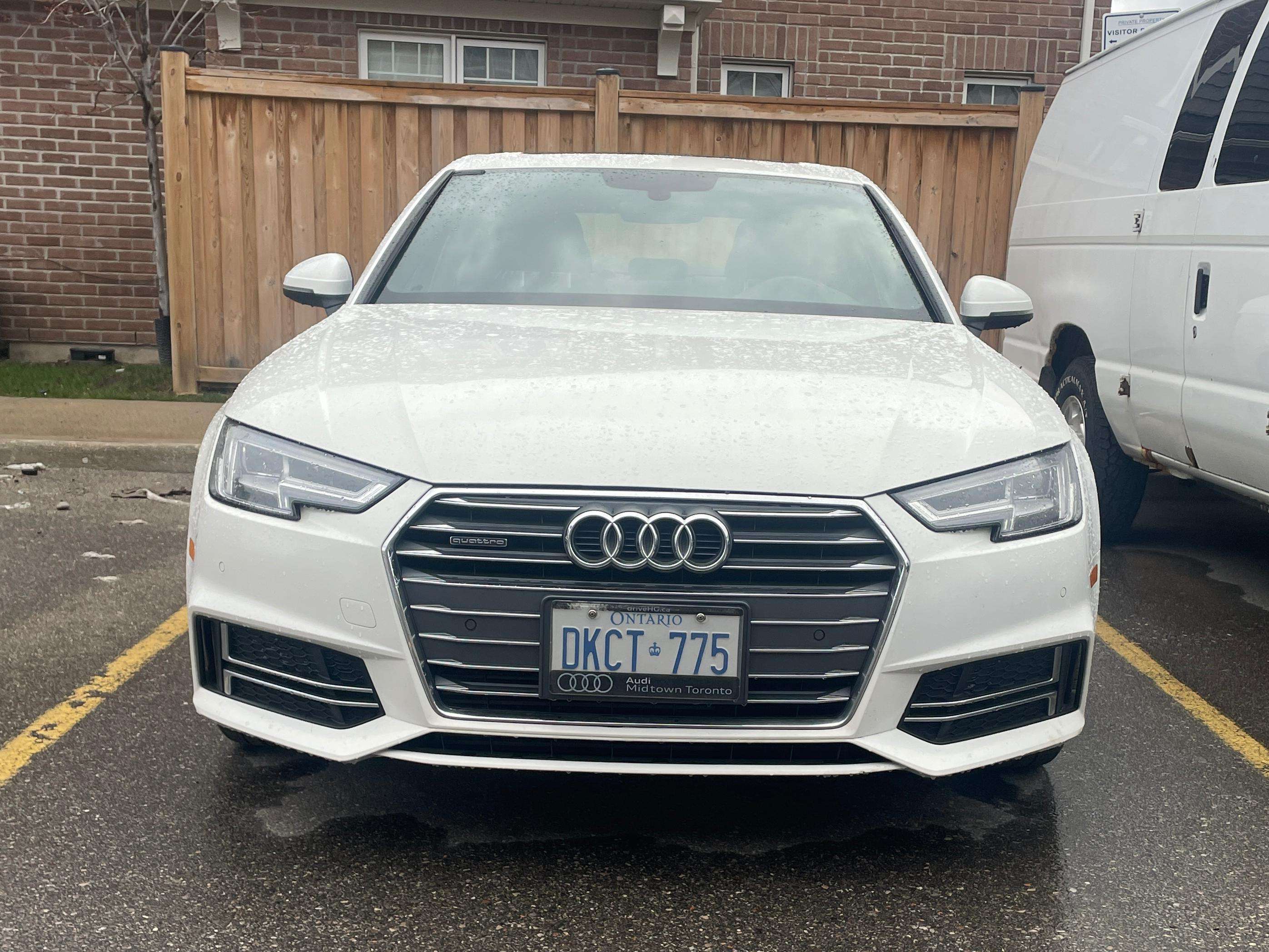 2017 Audi A4 Premium alt 2