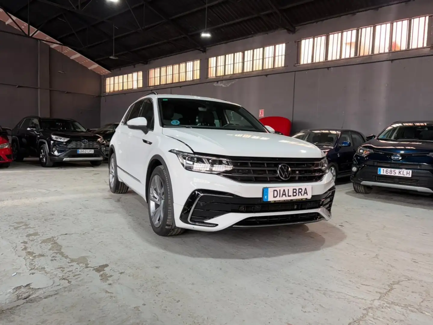 Volkswagen Tiguan 2.0TDI R-Line DSG 110kW Blanco - 2