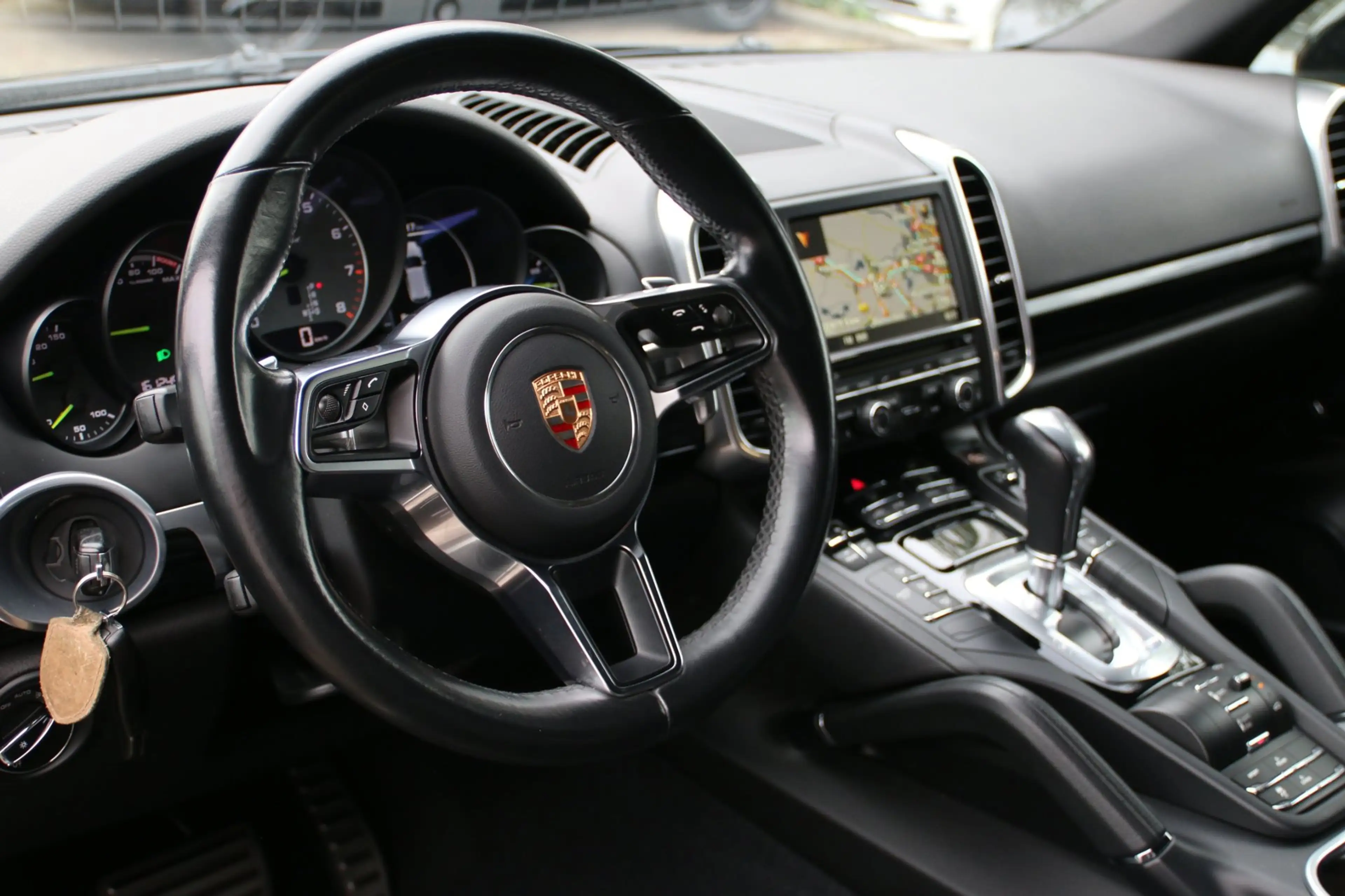 Porsche Cayenne 3.0 S E-Hybrid DEALER OND. NL-AUTO NAP! — photo 16