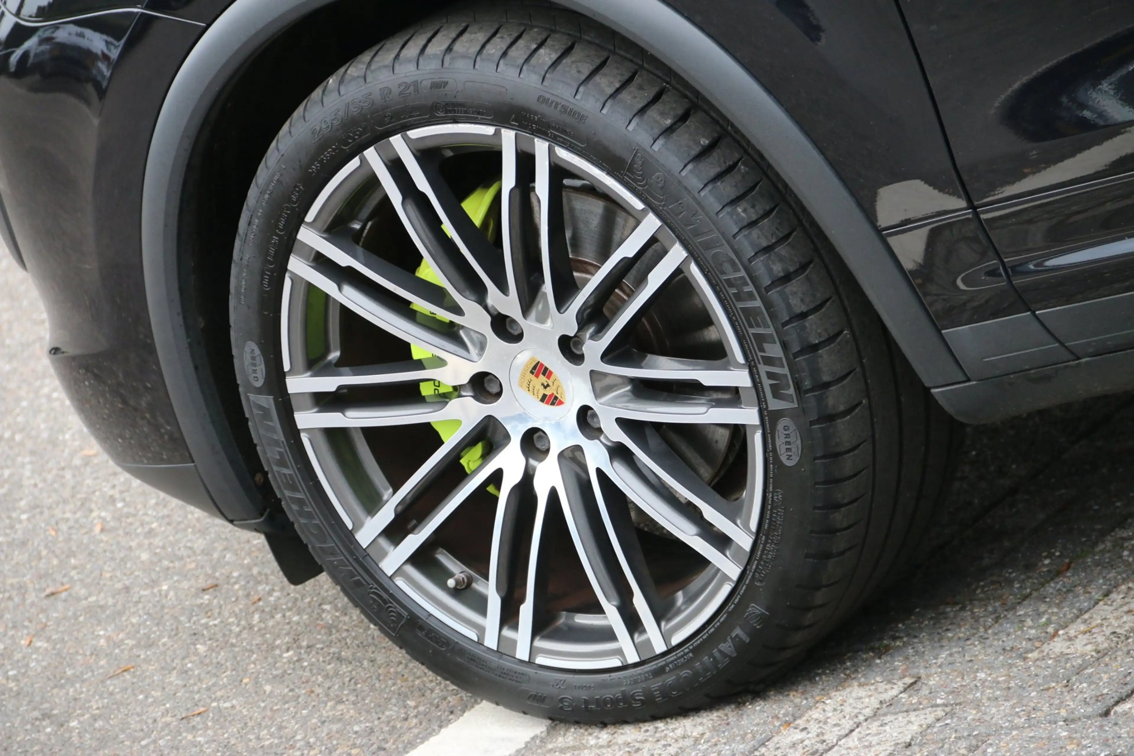 Porsche Cayenne 3.0 S E-Hybrid DEALER OND. NL-AUTO NAP! — photo 4