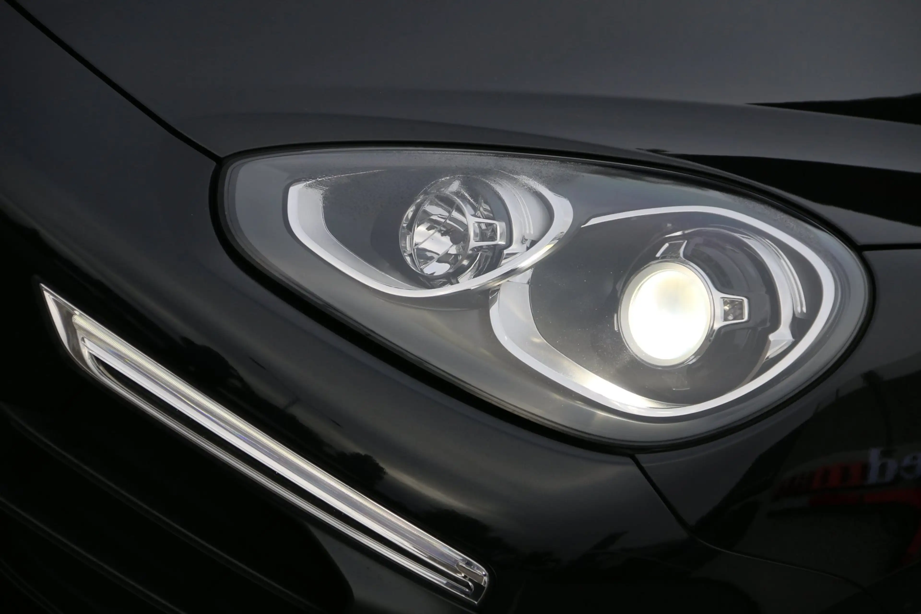 Porsche Cayenne 3.0 S E-Hybrid DEALER OND. NL-AUTO NAP! — photo 3
