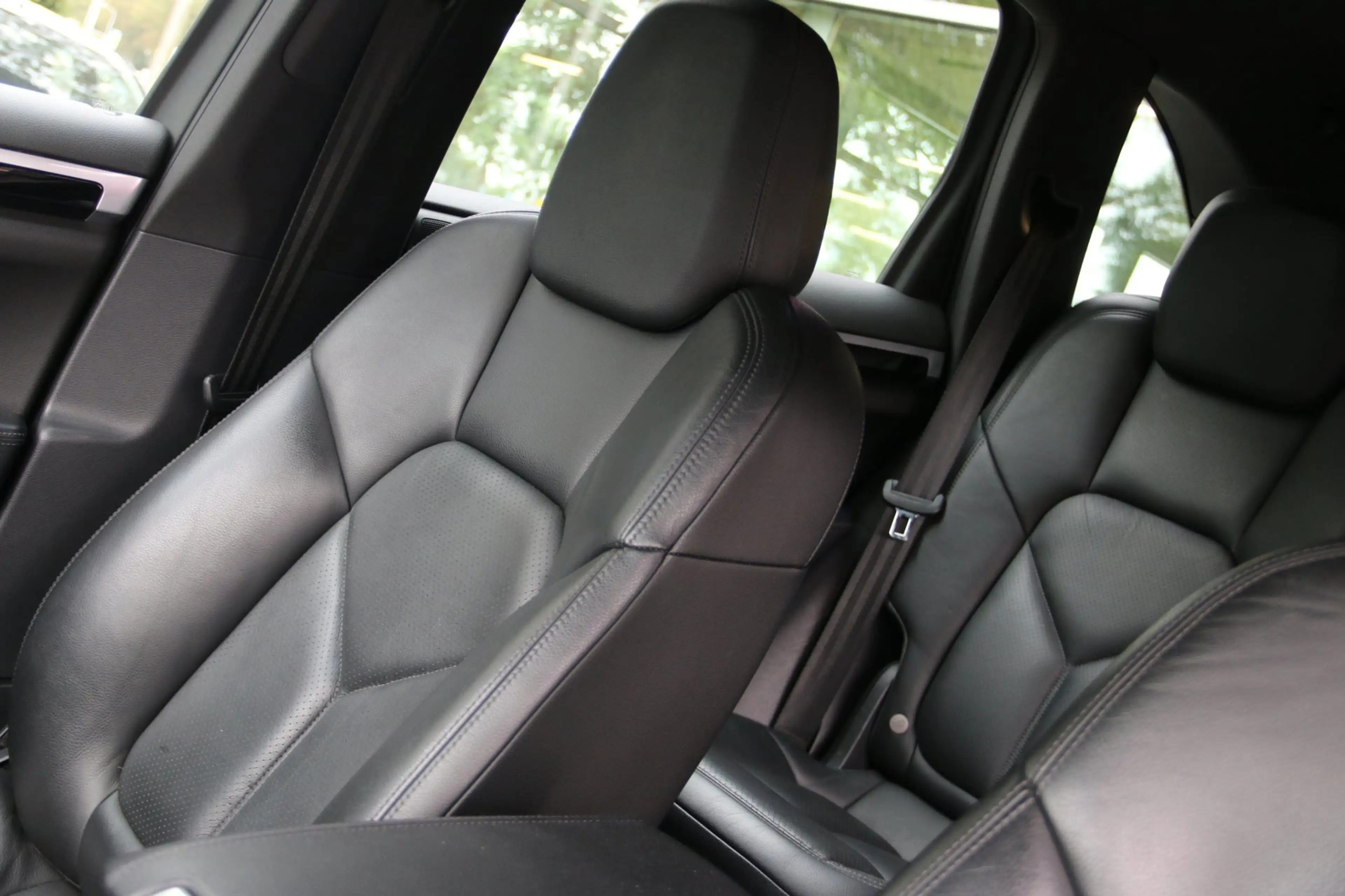 Porsche Cayenne 3.0 S E-Hybrid DEALER OND. NL-AUTO NAP! — photo 9