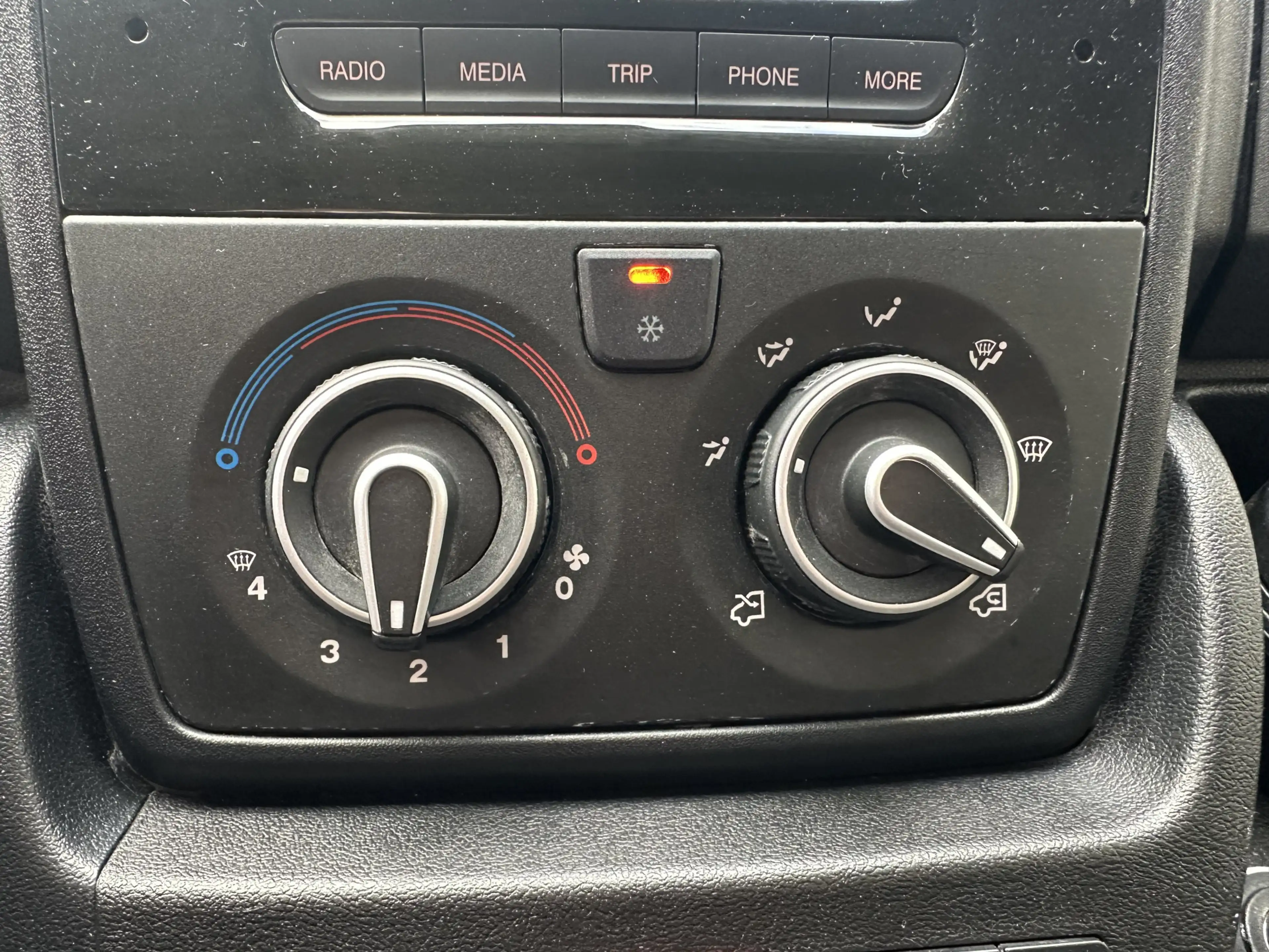Citroen Jumper 28 2.0 BlueHDi L1H1 Airco,Imperiaal,Trekh — photo 12