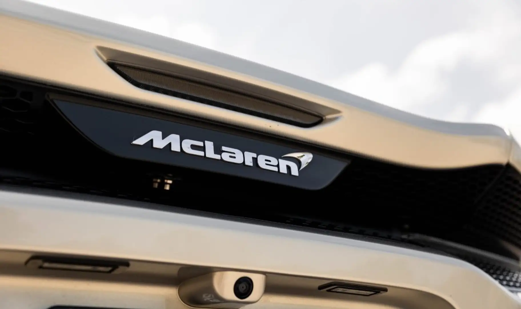 McLaren GT V8 4.0 620 ch siva - 1