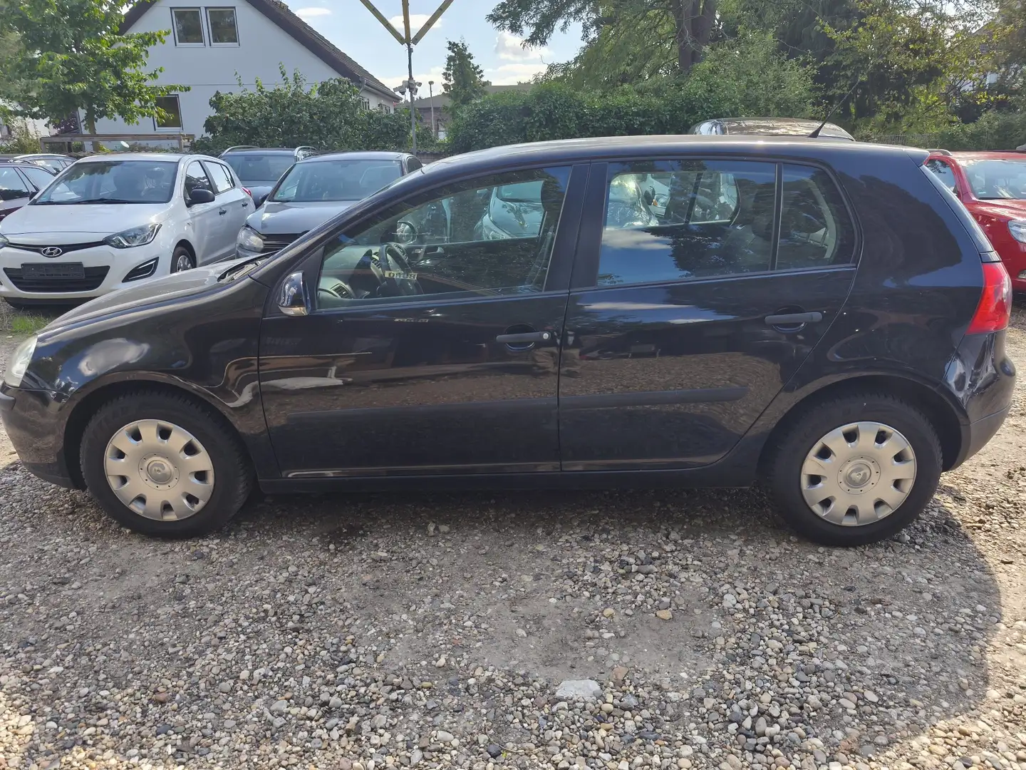 Volkswagen Golf Trendline Schwarz - 2