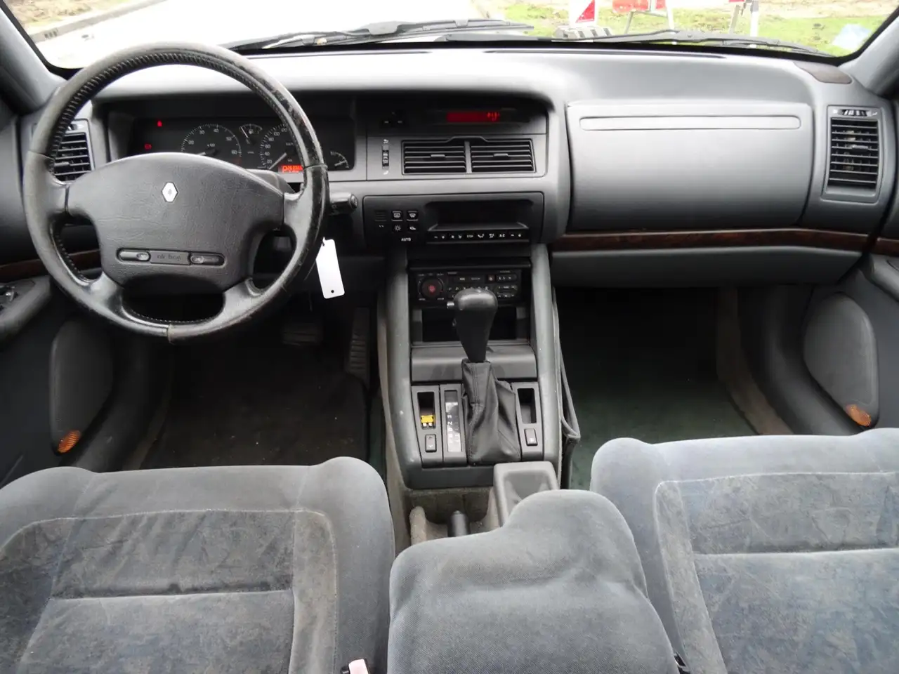 Renault Safrane 2.5 RXT automaat, foto 11