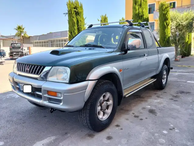 Mitsubishi L200 L200  1999  2.5 tdi GLX Comfort 4wd