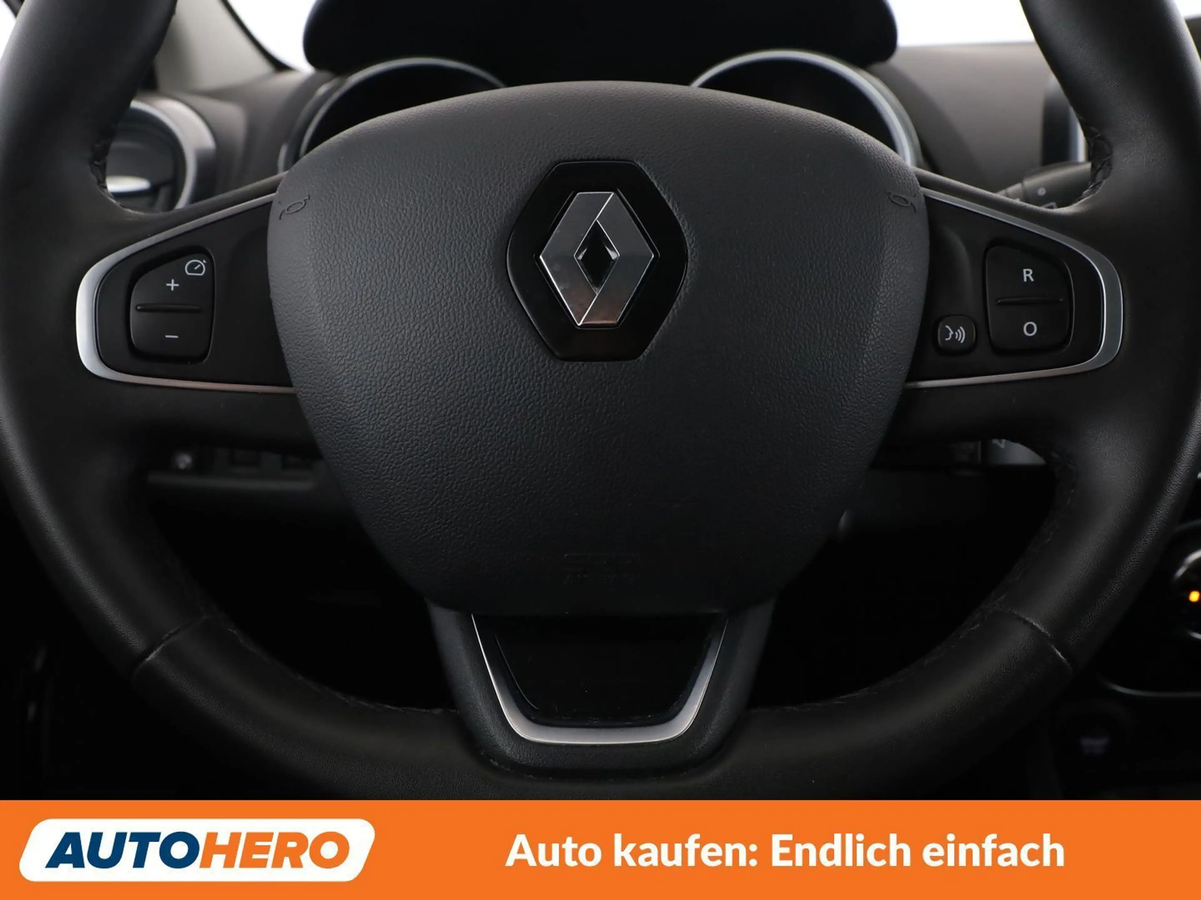 Renault Clio 1.2 Intens — photo 19