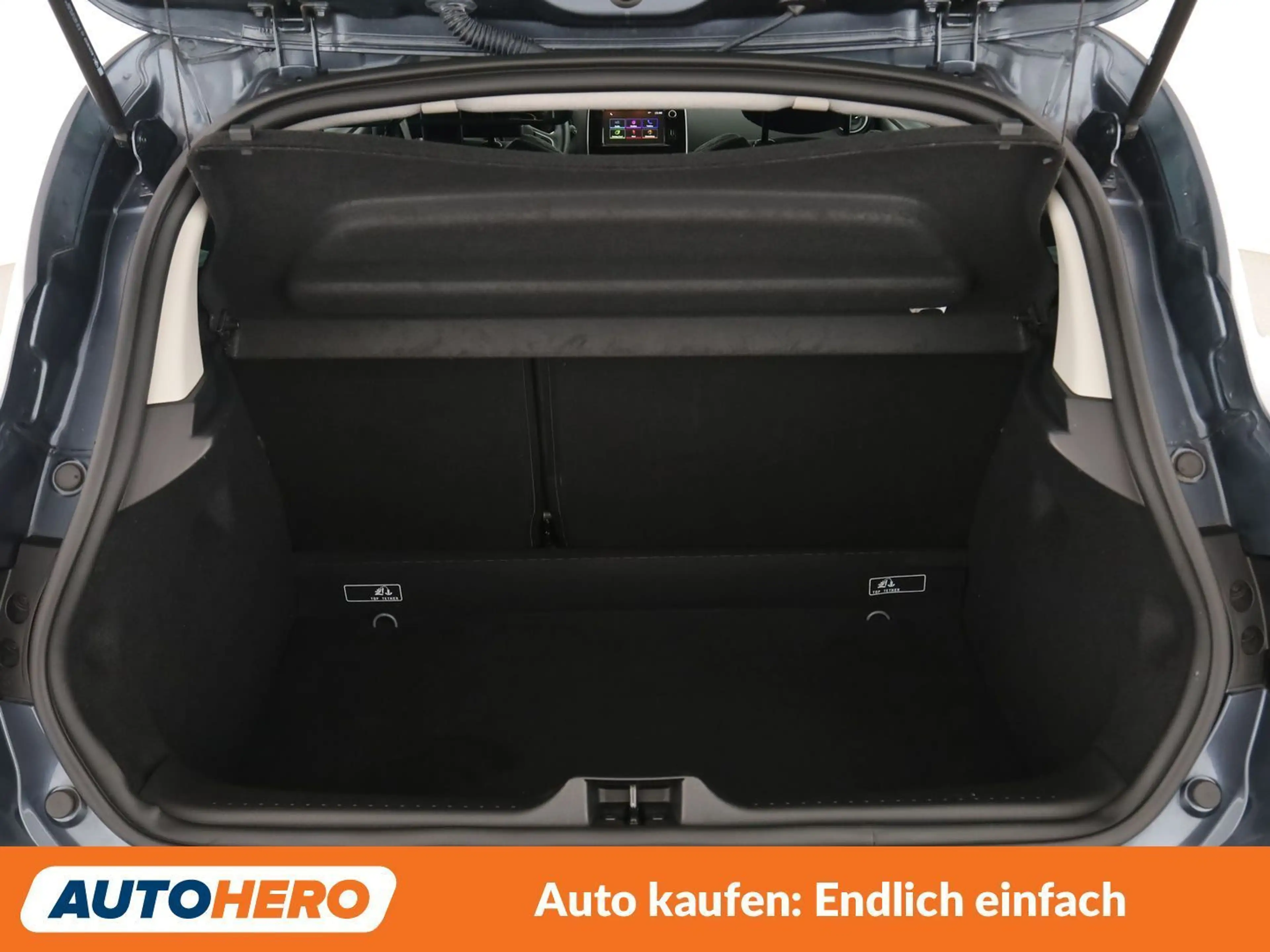 Renault Clio 1.2 Intens — photo 17
