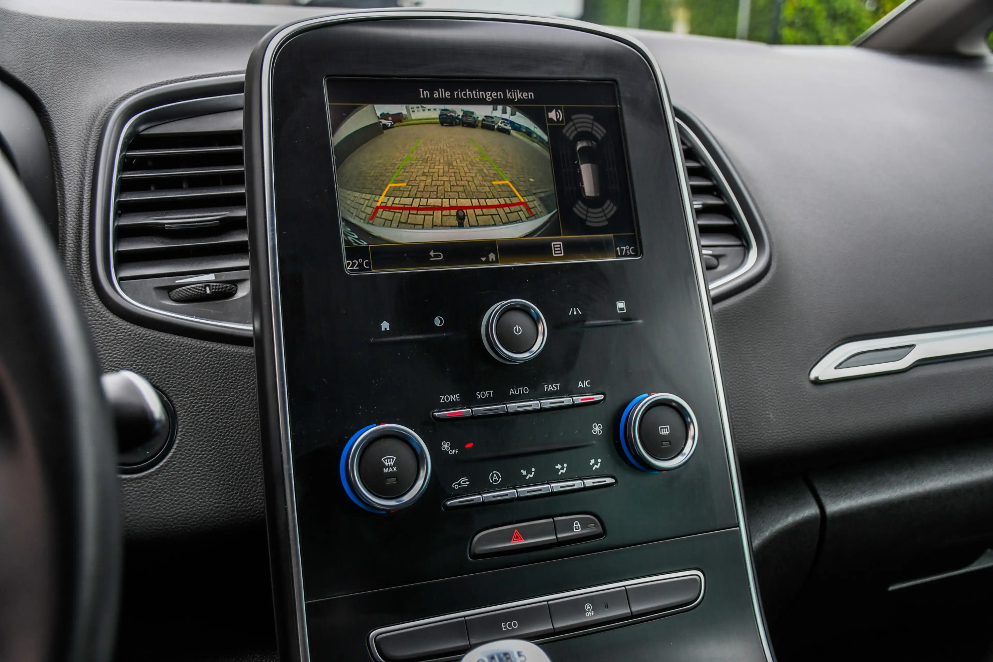 Renault Scenic 1.3 TCe Business Zen — photo 15